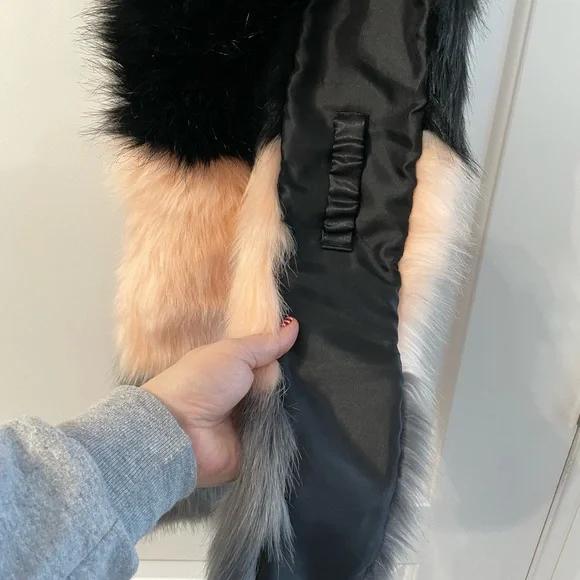 Steve Madden faux fur multicolor scarf